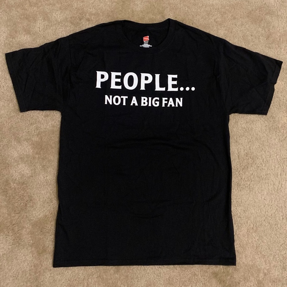 (NWOT) Funny Women’s Graphic T-Shirt. Size M.